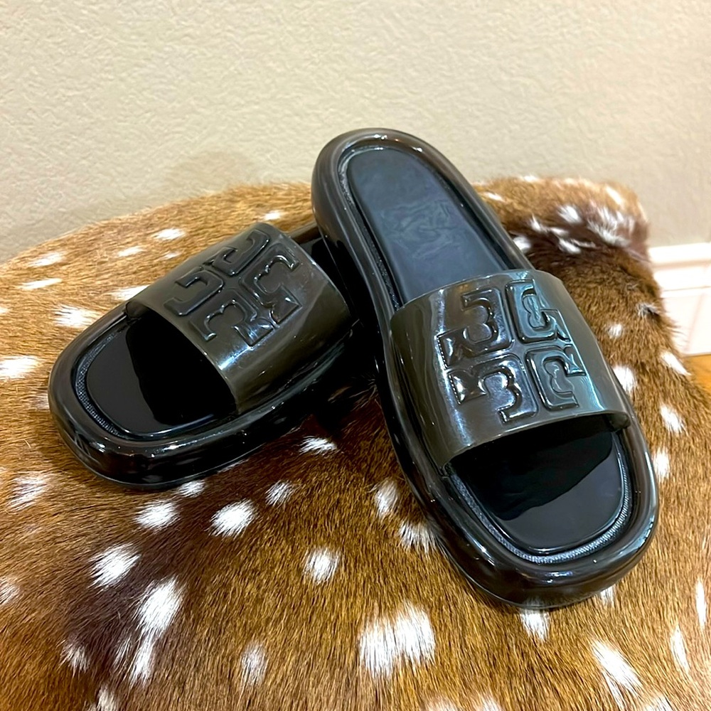 Tory Burch jellies 8